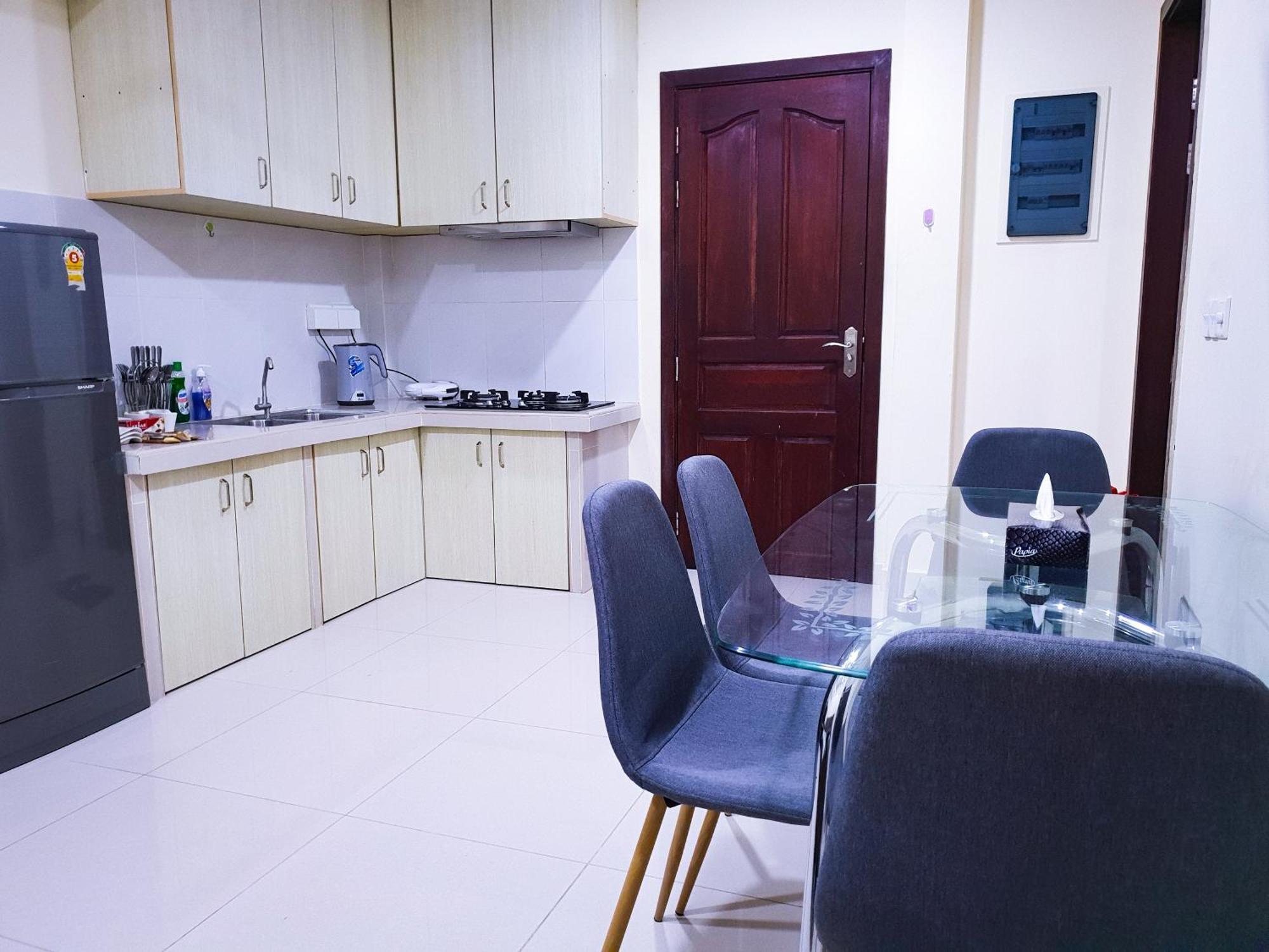 Reef Guest House Male Room photo